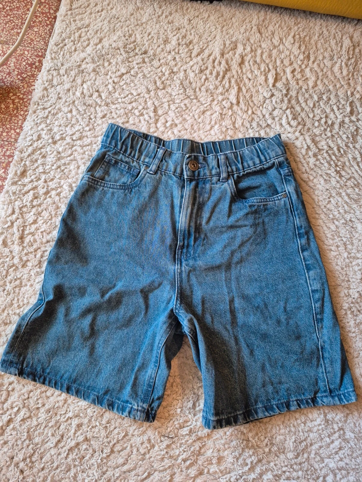 Short uni